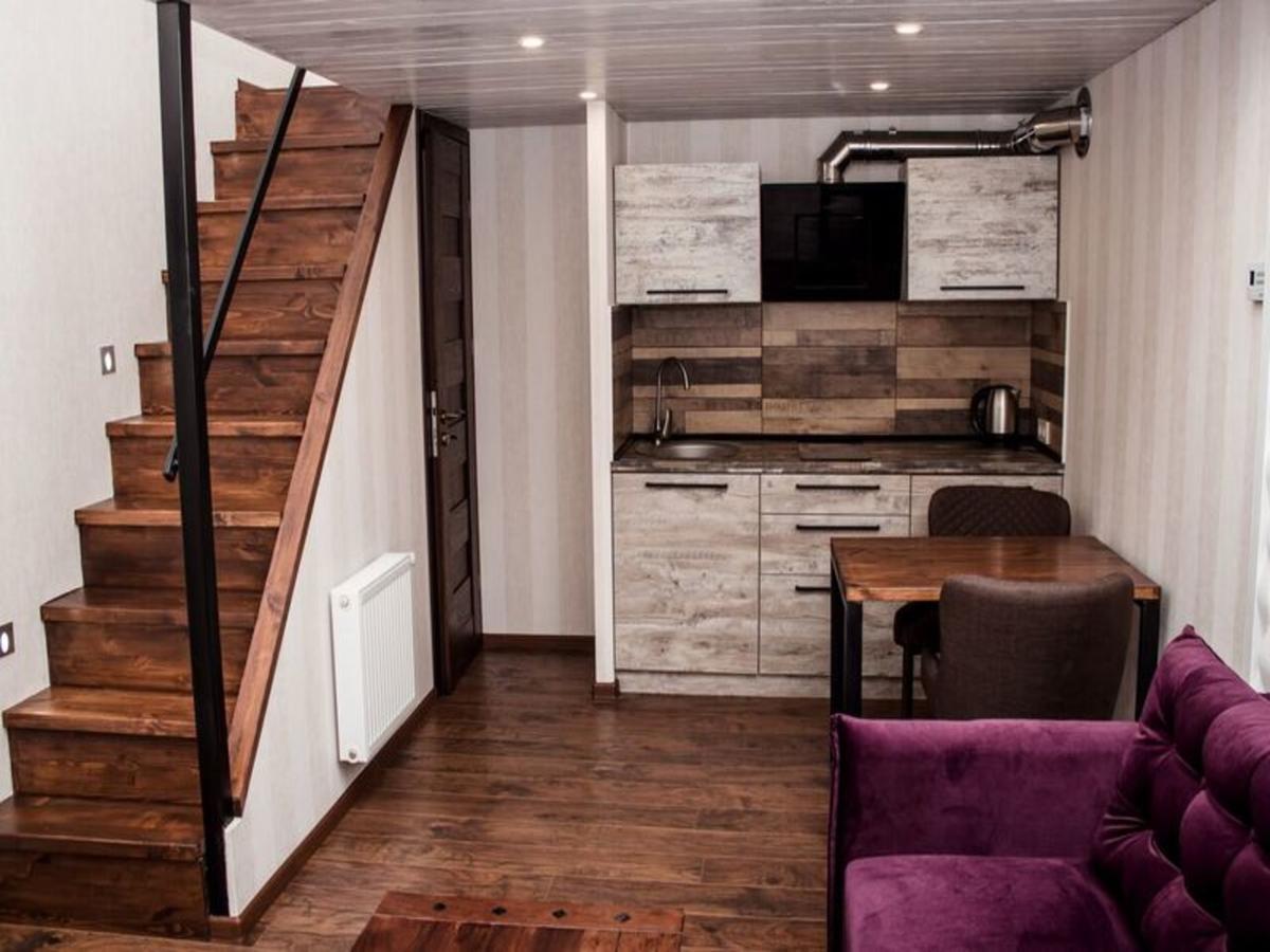 Apartment In The City Center In The House With Atlantes Odesa Exterior photo